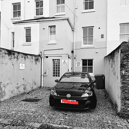 Harbour Court Plymouth - Free Parking - Tucked Away On The Barbican With Courtyard - By Ocean City Retreats Exterior foto